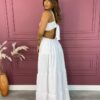 fernandaramosstore com br vestido longo com bojo alca regulavel e abertura branco 4