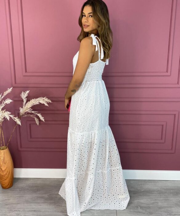 fernandaramosstore com br vestido longo com bojo amarracao alcas laise branco 3