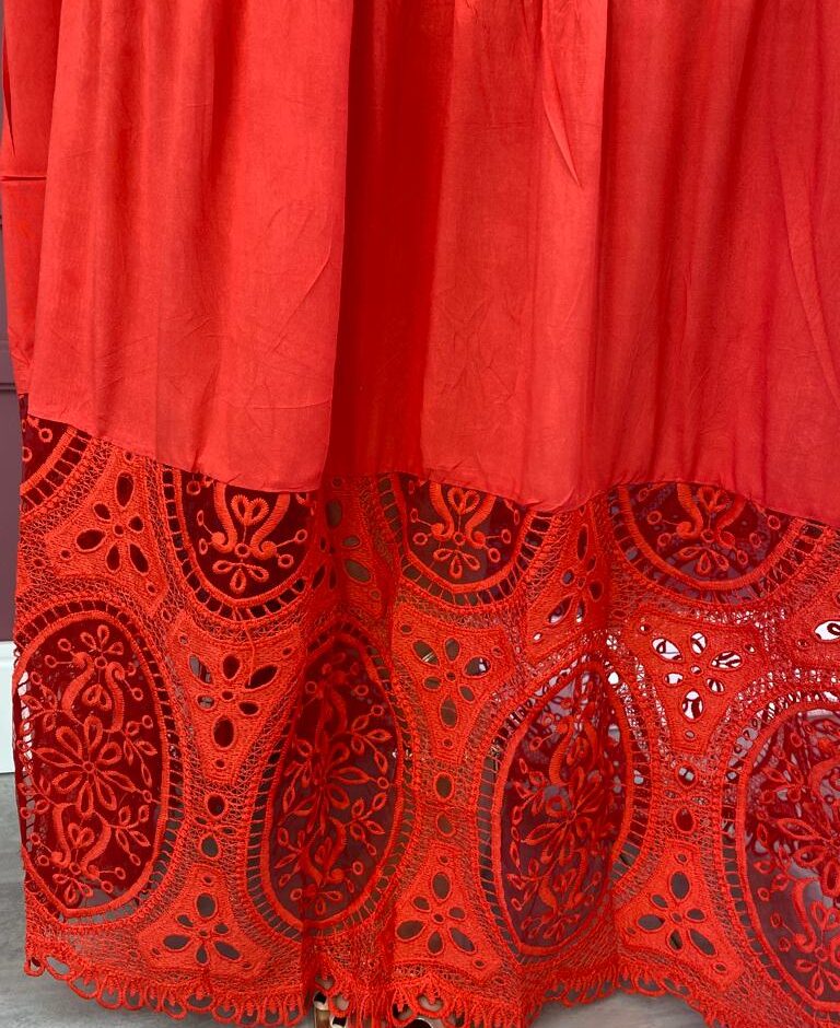 Vestido Longo sem Bojo Vermelho com Detalhes e Zíper Lateral - Fernanda Ramos Store