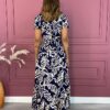 fernandaramosstore com br vestido longo transpassado manga curta estampado azul 3