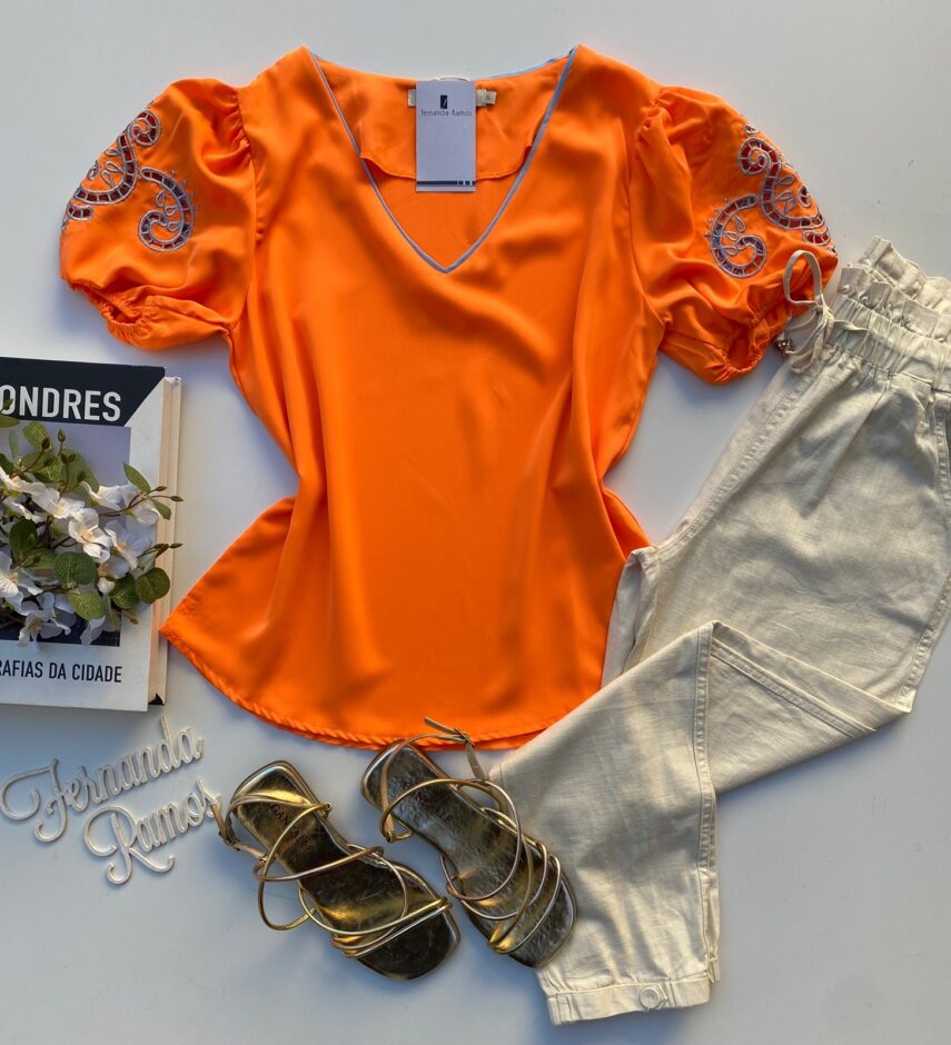 Blusa Manga Curta Feminina Laranja Detalhes no Azul - Fernanda Ramos Store