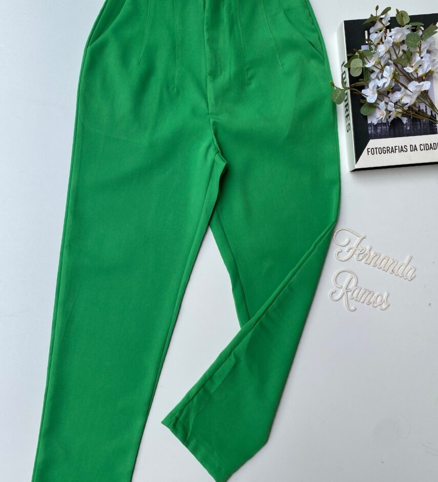 Calça Feminina Skinny com Bolsos Verde - Fernanda Ramos Store