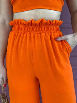 fernandaramosstore com br conjunto feminino cropped com bojo e calca pantalona laranja 1