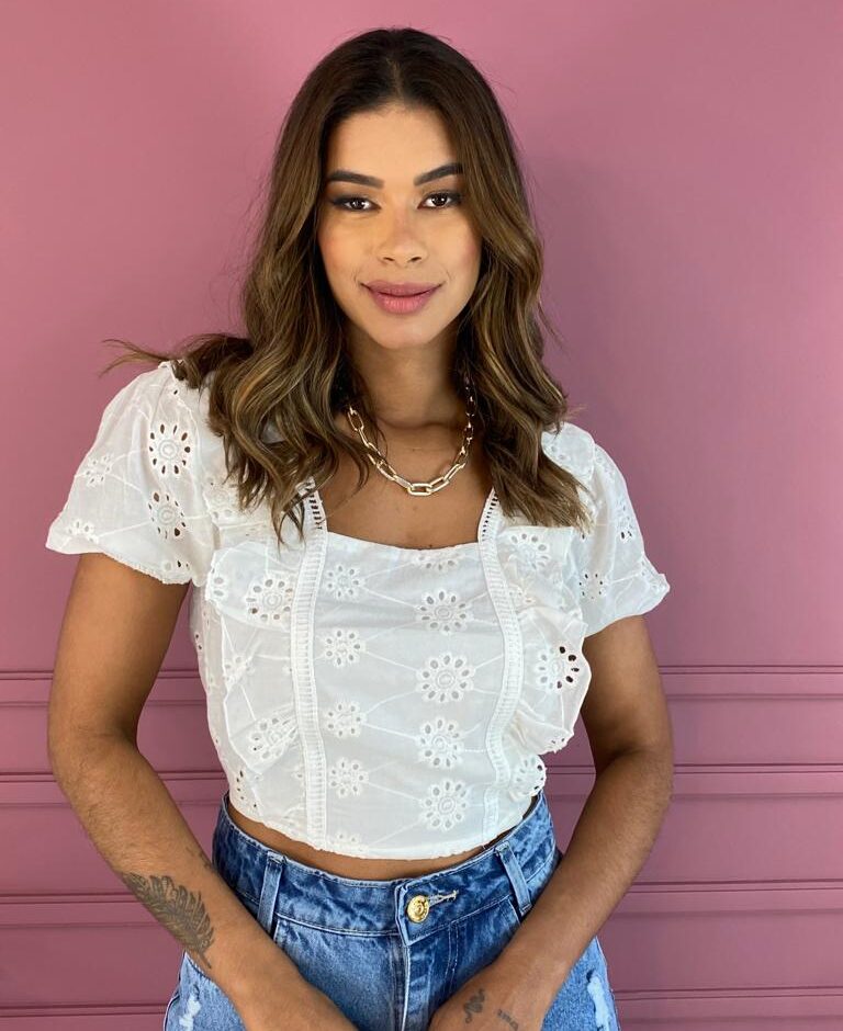 Cropped Feminino sem Bojo de Laise Manga Princesa Branco - Fernanda Ramos Store