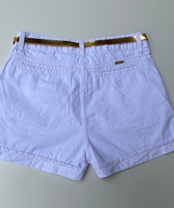 fernandaramosstore com br short feminino com cinto dourado sarja branco 2