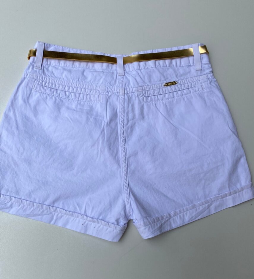 fernandaramosstore com br short feminino com cinto dourado sarja branco 2