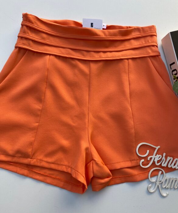 fernandaramosstore com br short feminino com detalhe e bolsos frontal laranja 1