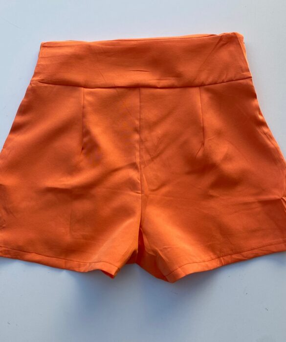 fernandaramosstore com br short feminino com detalhe e bolsos frontal laranja 2