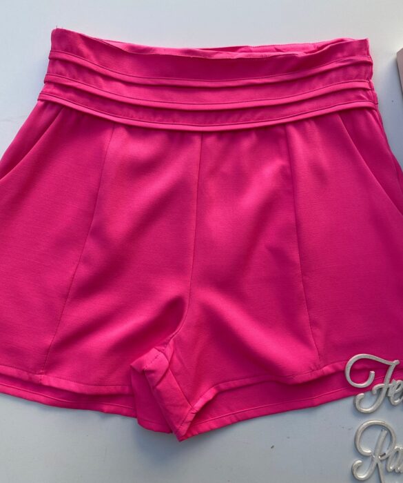 fernandaramosstore com br short feminino com detalhe e bolsos frontal pink