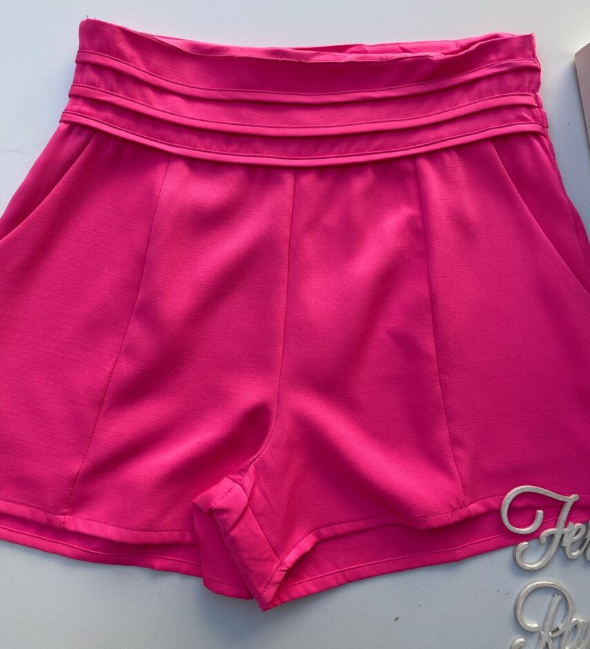 Short Feminino com Detalhe e Bolsos Frontal Pink - Fernanda Ramos Store