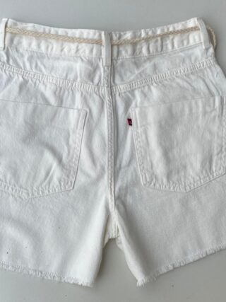 fernandaramosstore com br short feminino meia coxa com cinto sarja branco 3