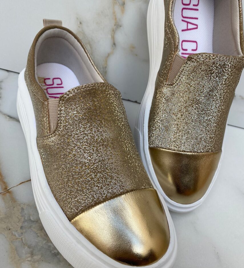 fernandaramosstore com br tenis slip on feminino dourado detalhe metalizado 2