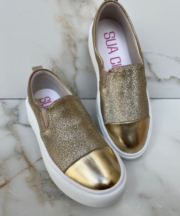 Tênis Slip On Feminino Dourado Detalhe Metalizado Fernanda Ramos Store