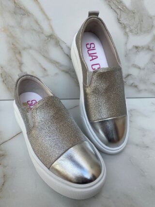 Tênis Slip On Feminino Prata Detalhe Metalizado - Fernanda Ramos Store