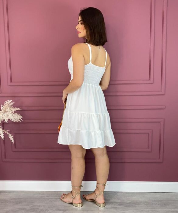 fernandaramosstore com br vestido curto com bojo alca regulavel off white 1