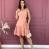 Vestido Curto com Bojo e Amarração Alça com Babados Rosa Fernanda Ramos Store