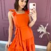 fernandaramosstore com br vestido curto com bojo e amarracao alca com babados laranja