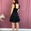 fernandaramosstore com br vestido curto com bojo e amarracao alca com babados preto