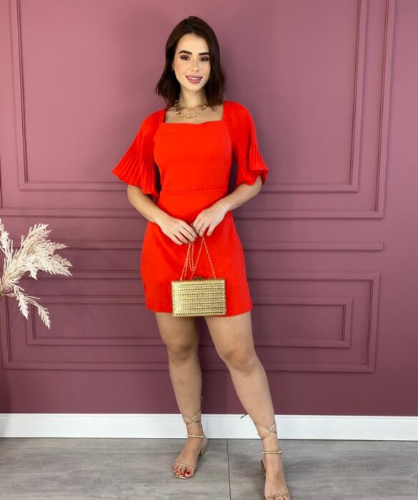 Vestido Curto com Bojo Manga Plissada Vermelho Fernanda Ramos Store