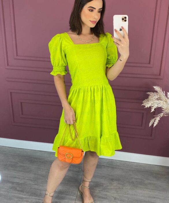 Vestido Curto sem Bojo de Laise Manga com Lastex Verde Lima - Fernanda Ramos Store