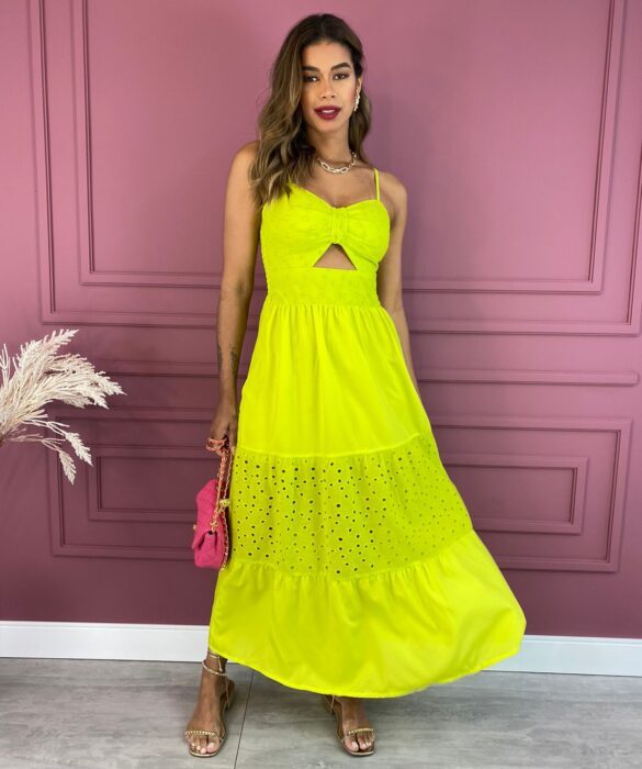 Vestido Longo com Bojo Detalhes em Laise Verde Lima Fernanda Ramos Store