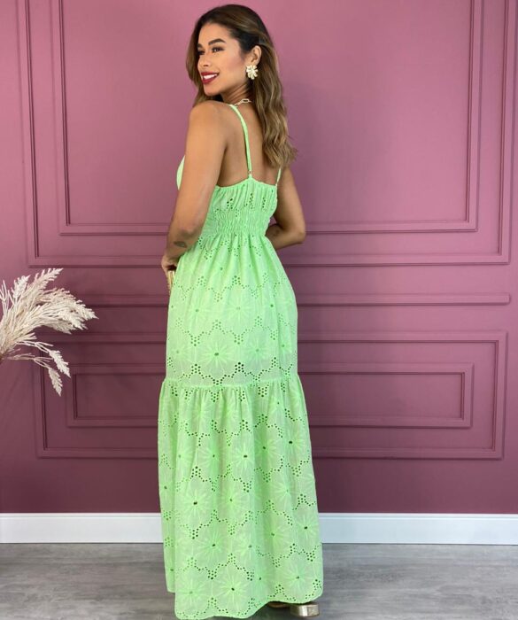 fernandaramosstore com br vestido longo com bojo laise com fenda verde 4