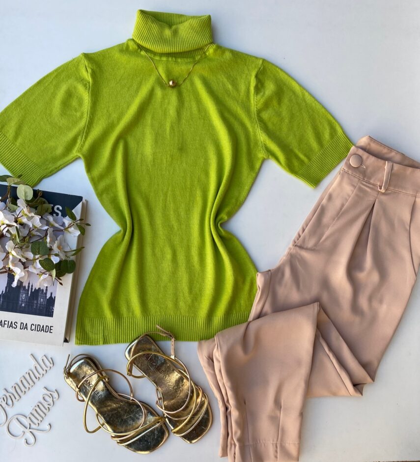 Blusa Manga Curta Feminina Gola Detalhe na Manga Verde Lima - Fernanda Ramos Store