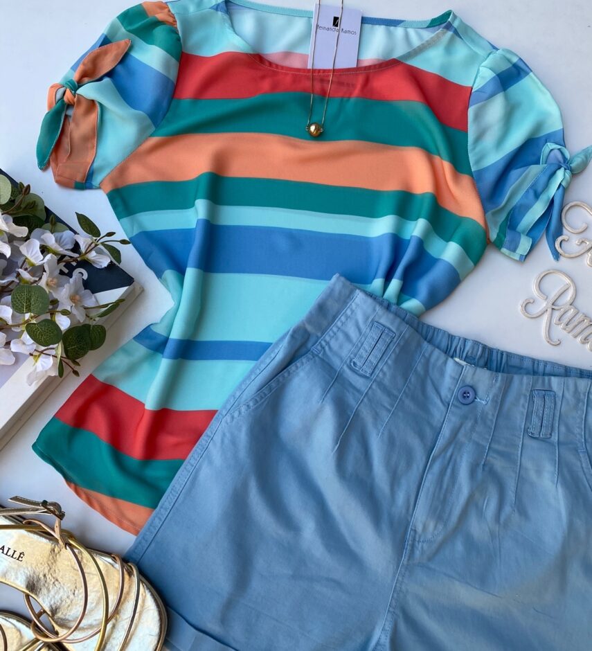 Blusa Manga Curta Listrada com Amarração Gola Redonda - Fernanda Ramos Store