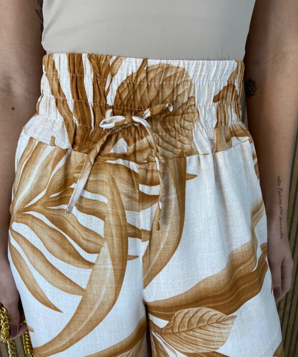 fernandaramosstore com br calca feminina pantalona estampada bege fundo off white 2