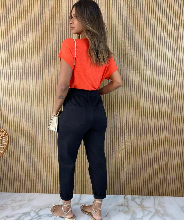 fernandaramosstore com br calca feminina sarja com bolsos amarracao e elastano preta 5