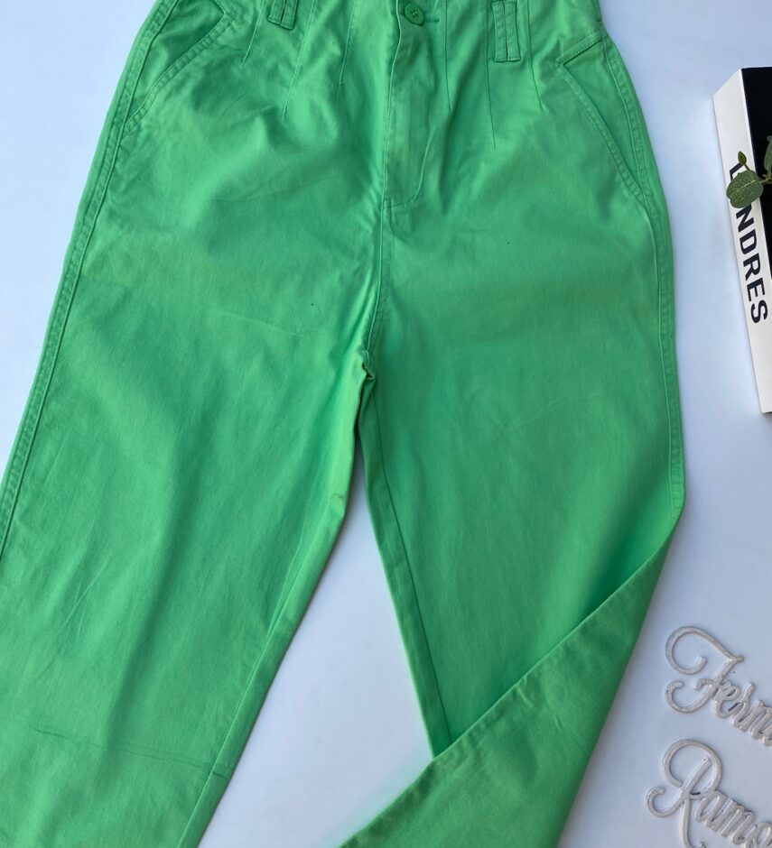 Calça Feminina Sarja com Bolsos Verde - Fernanda Ramos Store