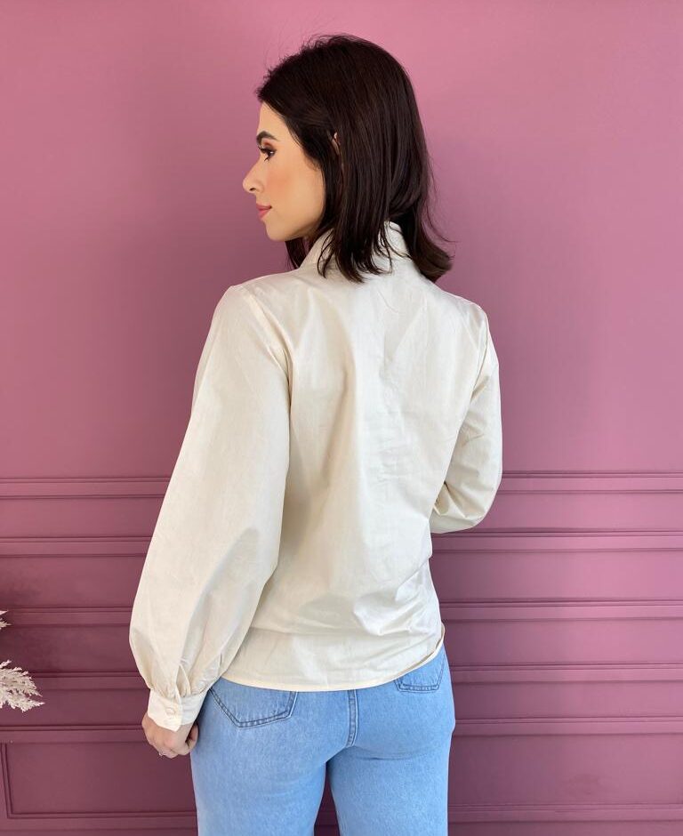 Camisa Feminina Coração Vermelho Social Bege - Fernanda Ramos Store