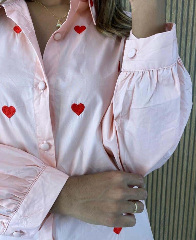 Camisa Feminina Coração Vermelho Social Rosé - Fernanda Ramos Store