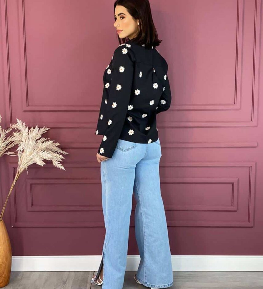 Camisa Feminina Social Preta com Bordado de Flor - Fernanda Ramos Store