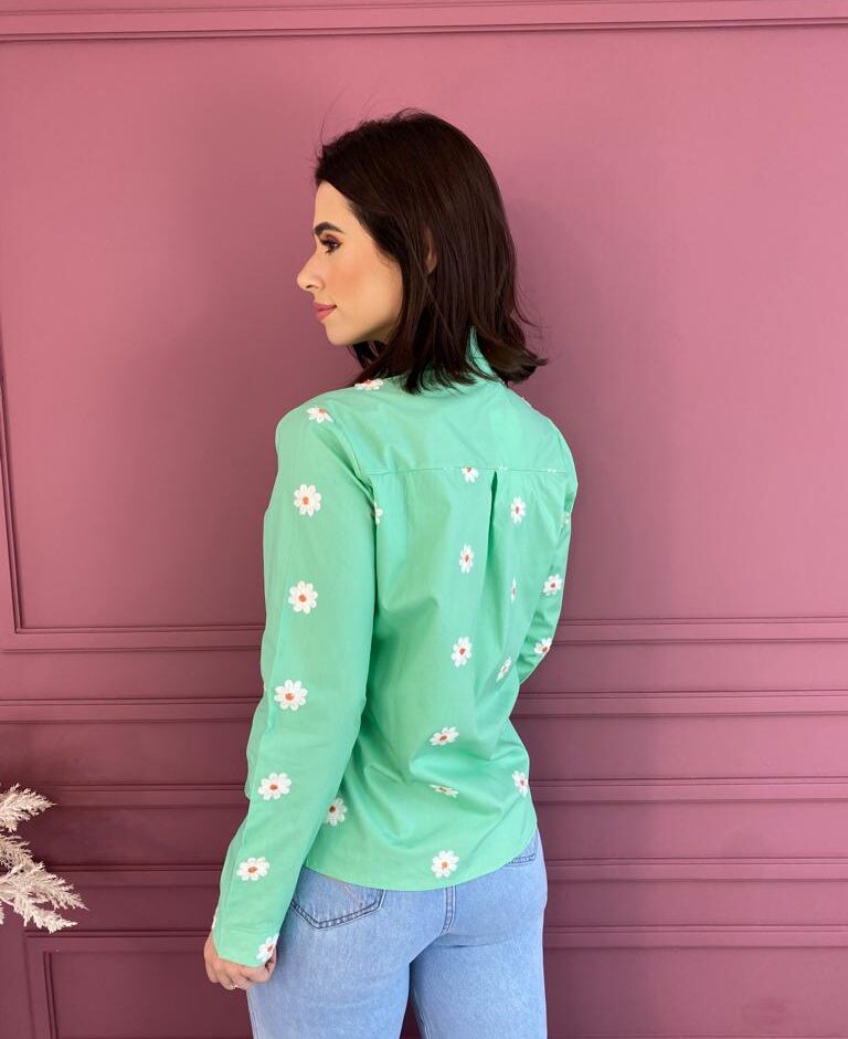 Camisa Feminina Flor Bordada Social Verde Menta - Fernanda Ramos Store