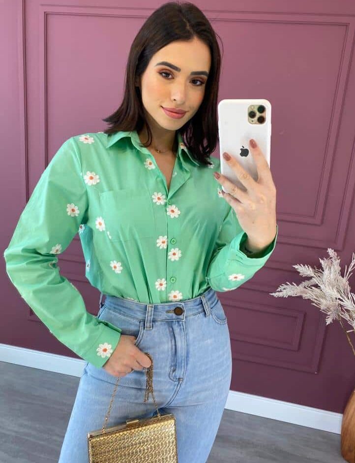 Camisa Feminina Flor Bordada Social Verde Menta - Fernanda Ramos Store