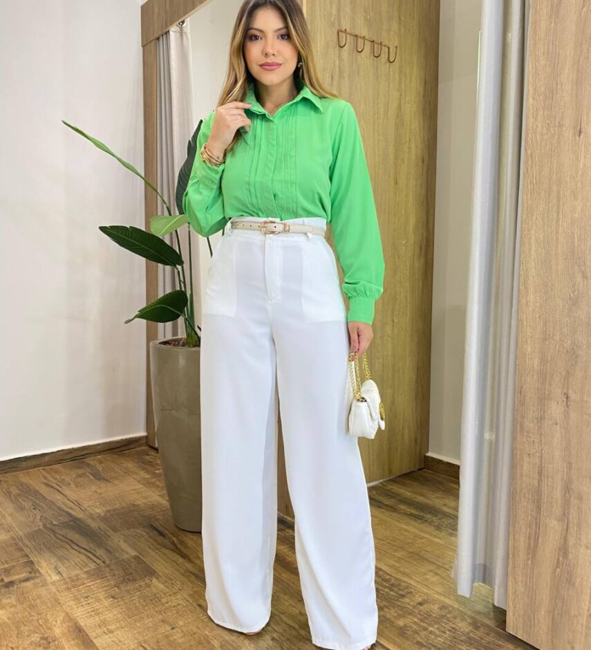 Camisa Feminina Manga em Longa com Detalhes Verde Menta - Fernanda Ramos Store