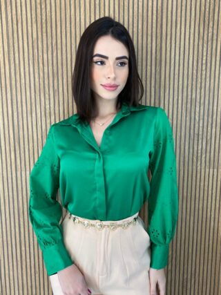 fernandaramosstore com br camisa feminina tecido seda manga em laise verde 2