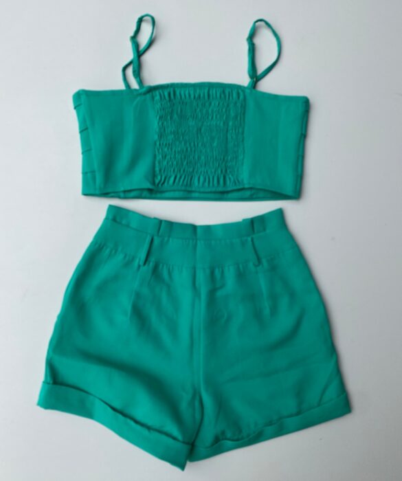 Conjunto Feminino Cropped sem Bojo Short com Pregas Verde Água - Fernanda Ramos Store