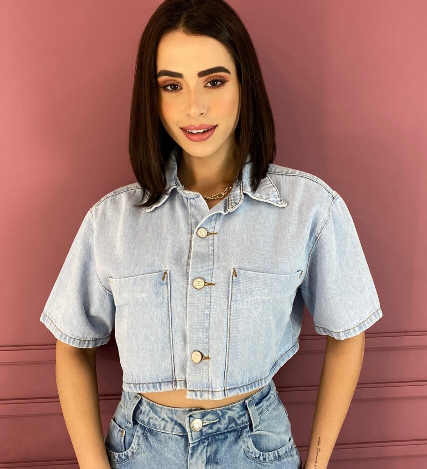 Cropped Feminino Manga Curta Jeans com Bolso Fernanda Ramos Store