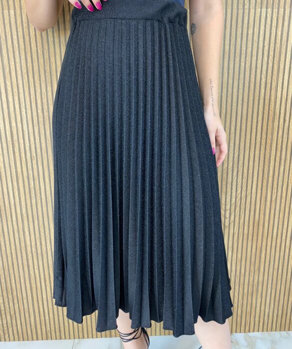 fernandaramosstore com br saia midi plissada lurex preto 2