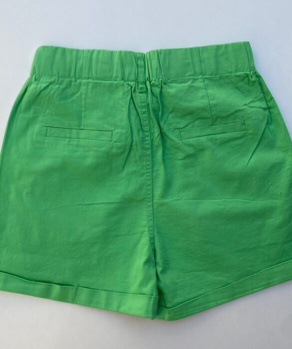 fernandaramosstore com br short feminino sarja com detalhe em pregas verde 1