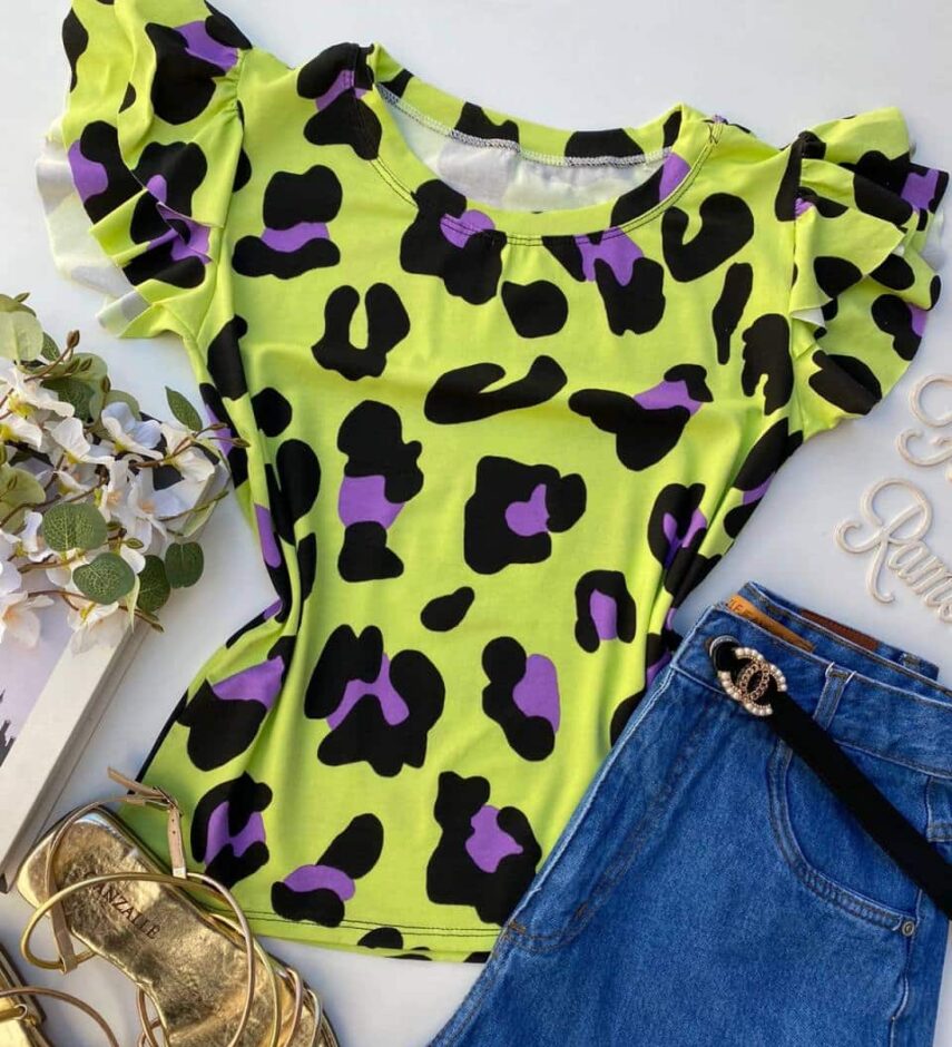 fernandaramosstore com br t shirt manga babado fundo off white estampa animal print copia 1