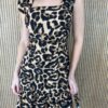 fernandaramosstore com br vestido curto com bojo alca com babado animal print claro 1