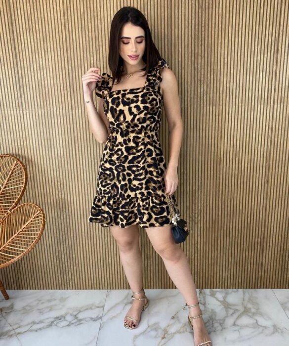 fernandaramosstore com br vestido curto com bojo alca com babado animal print claro 2