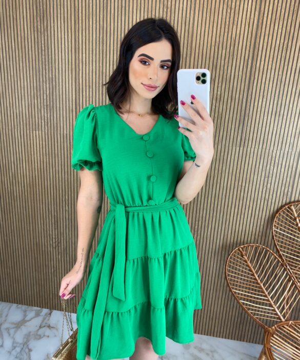 fernandaramosstore com br vestido curto sem bojo com botoes falso e amarracao verde bandeira 1