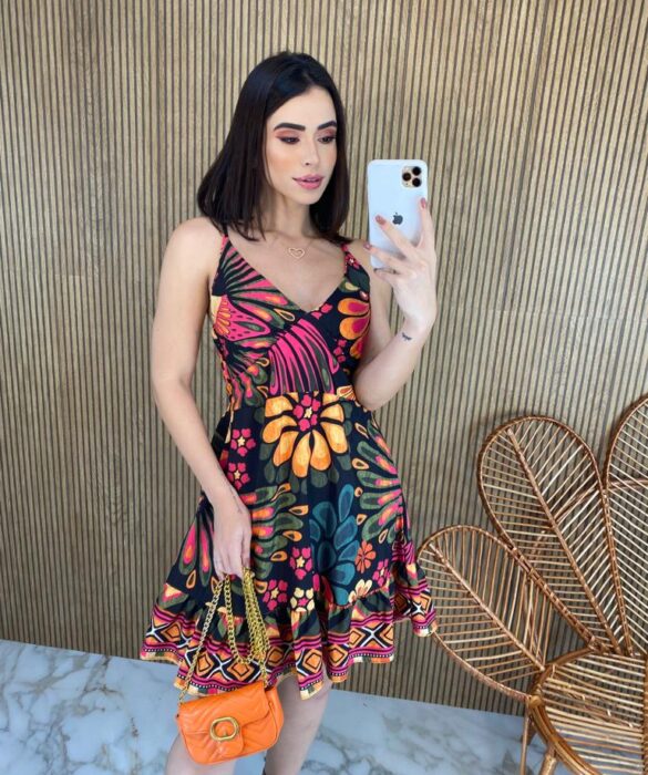 Vestido Curto sem Bojo Alça Regulável Estampado Fundo Preto - Fernanda Ramos Store