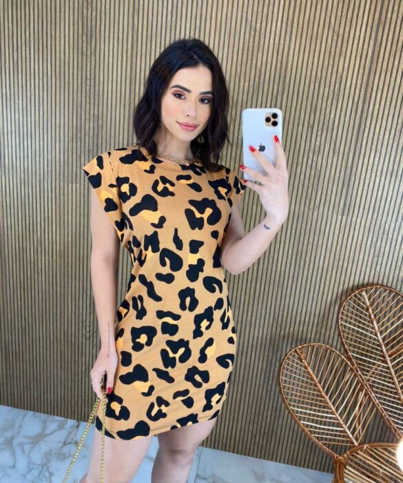 fernandaramosstore com br vestido feminino fundo caramelo estampa animal print 3