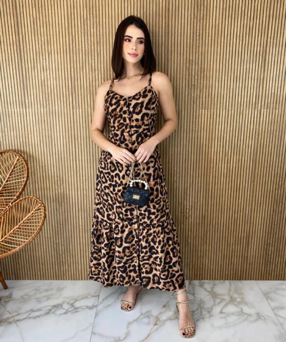 fernandaramosstore com br vestido midi com bojo alca regulavel com botoes animal print 2