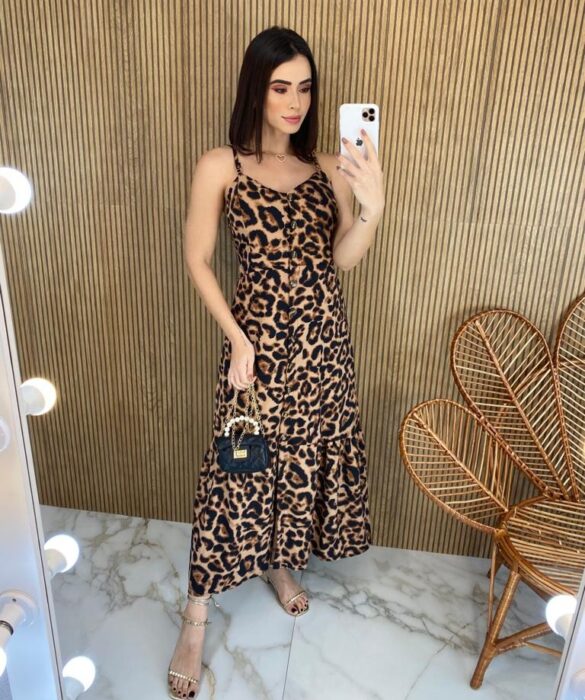 Vestido Midi com Bojo Alça Regulável com Botões Animal Print Escuro fernanda ramos store